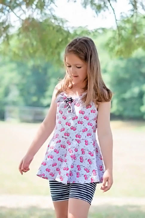 Custom Capri peplum (12m to 14)