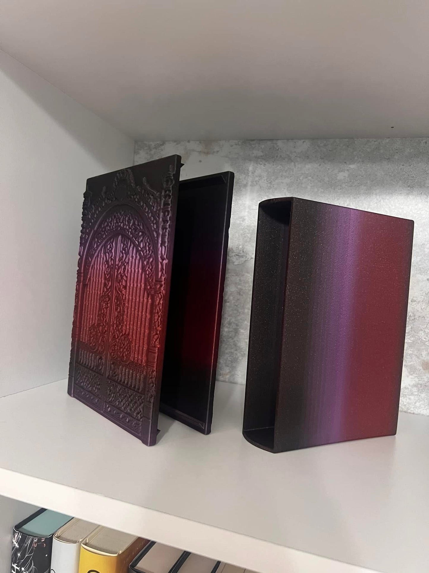 3D printed  castle gate booknook bookend- red/black/purple glitter
