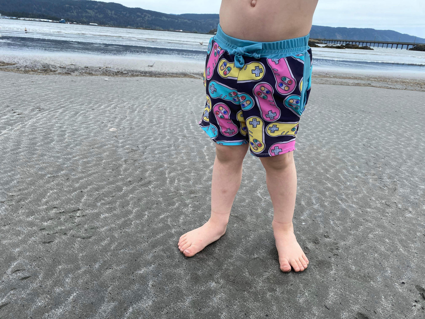 Custom Surf shorts (NB  - 9/10)